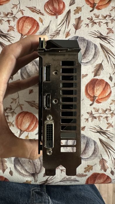 Asus GTX 1660 TUF Gaming64586001422338122