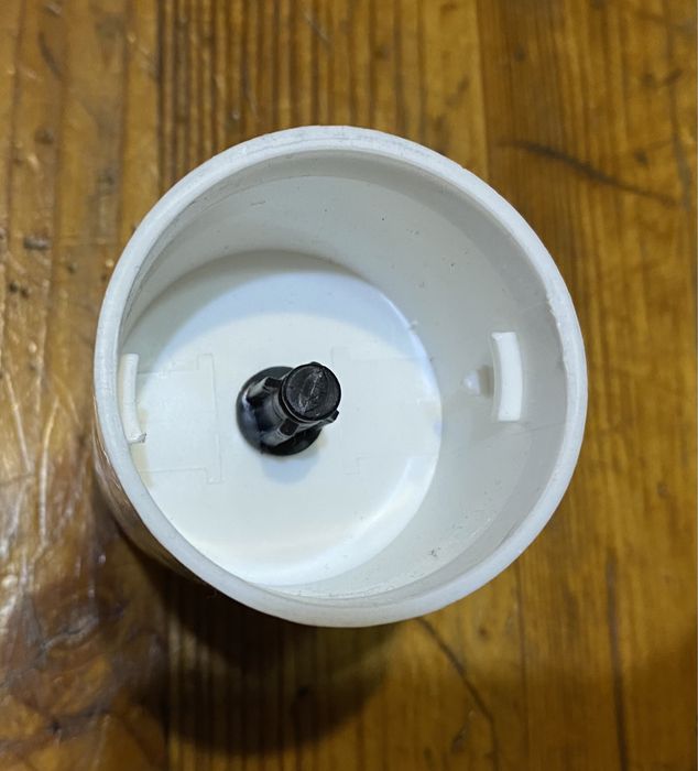 Блендер Grunhelm 60 грн