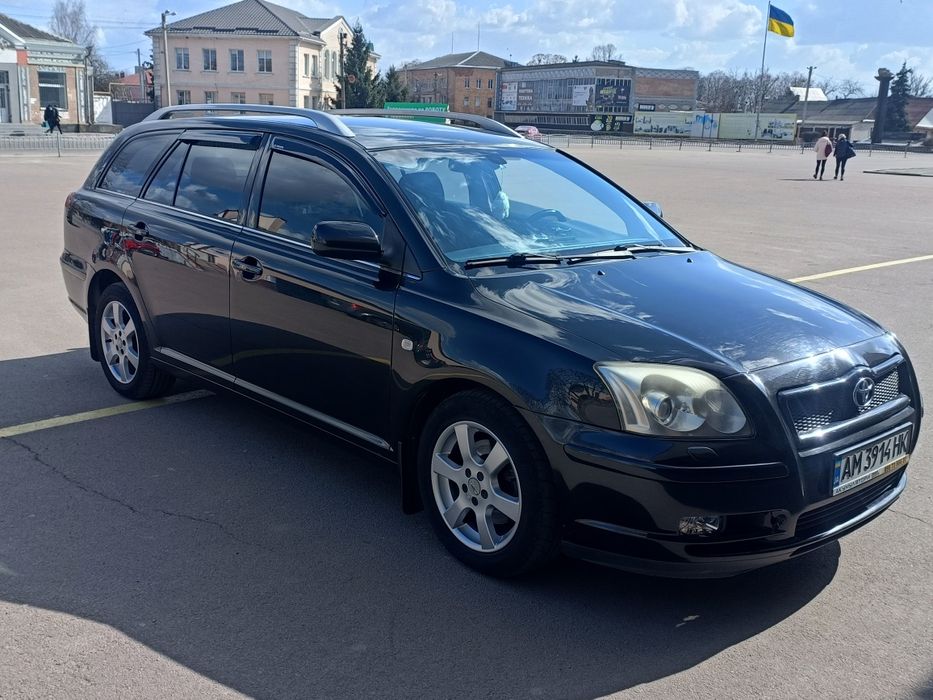 Toyota avensis 2005