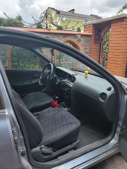 Продаю свій автомобіль