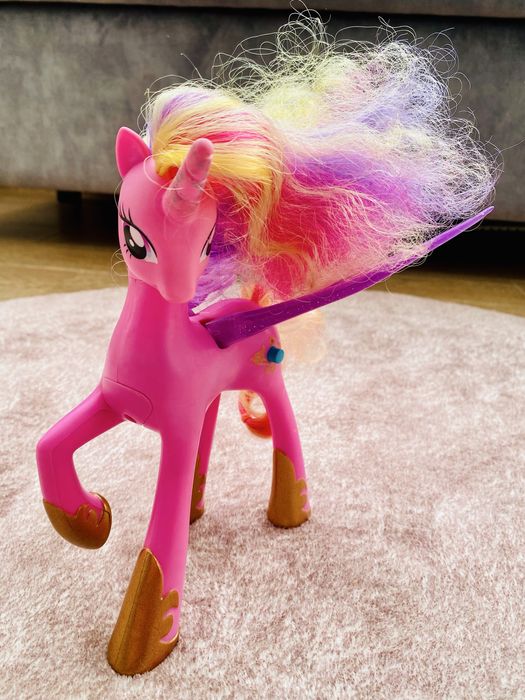 Принцеси my little Pony,великі музичні з сяючими крилами.