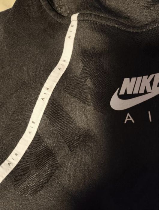 Жилетка кофта nike без рукавів
