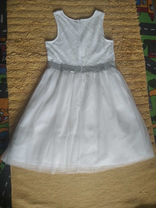 sukienka biała 152 elegancka