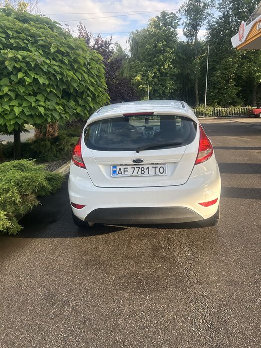Продам авто Ford Fiesta