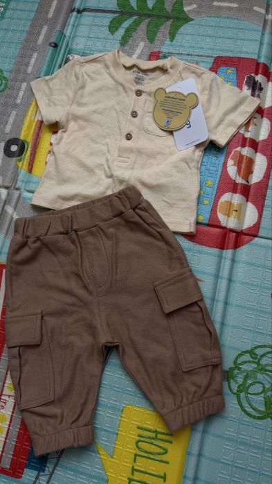 Продам дитячий костюмчик