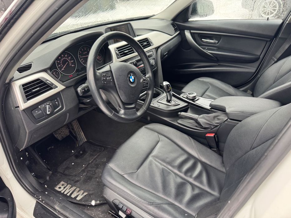 Продам BMW 320i f30