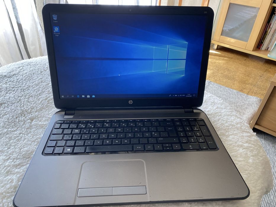 Portatil Hp 255 impecavel