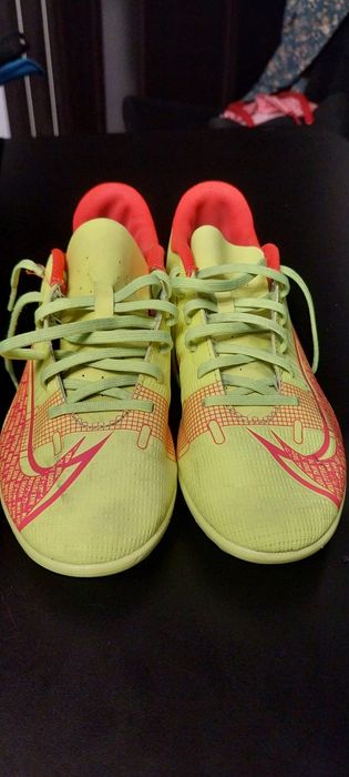 Korki NIKE mercural r.38.5