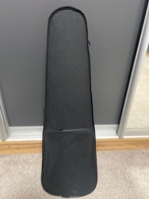 Музика розваги футляр