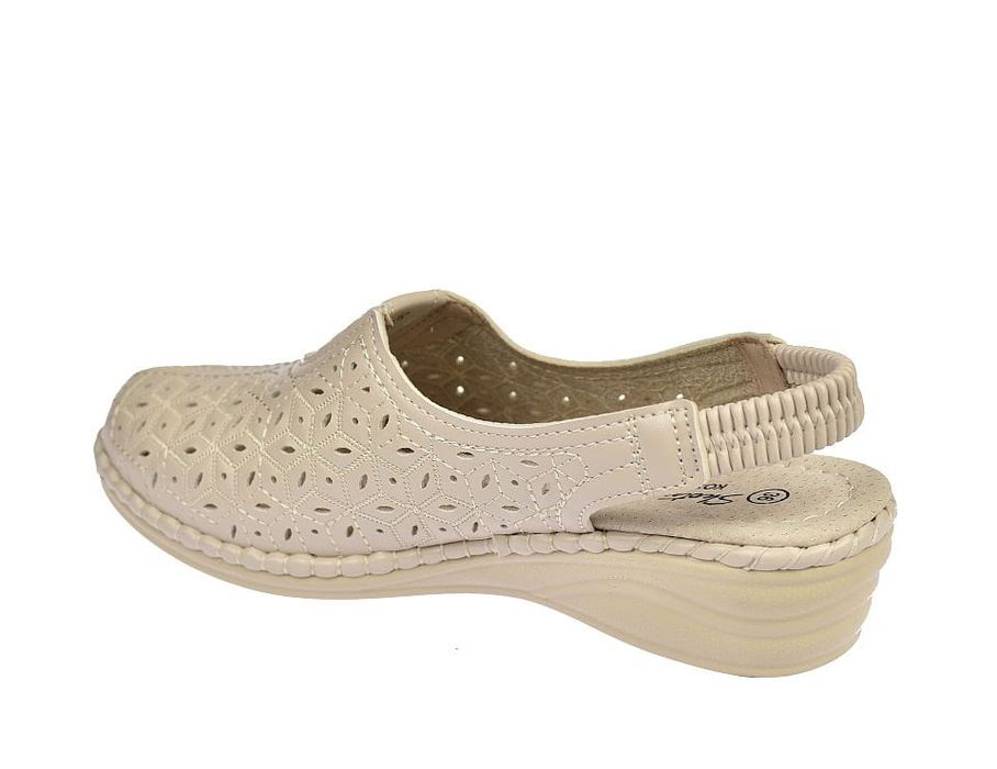 Sandały damskie ażurowe, zakryte palce  na koturnie 0638 roz. 38