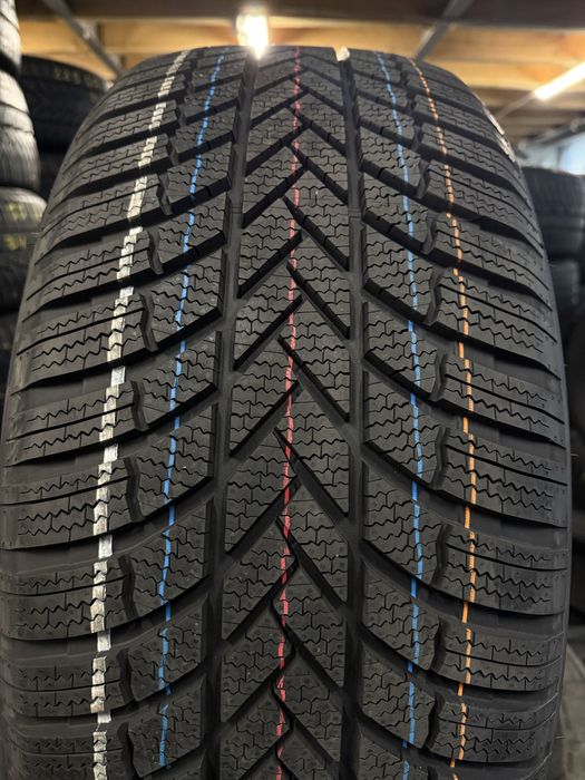 Шини Зимові 255х45хR20 BRIDGESTONE Blizzak LM 005 / НОВІ / 4шт / 2025р