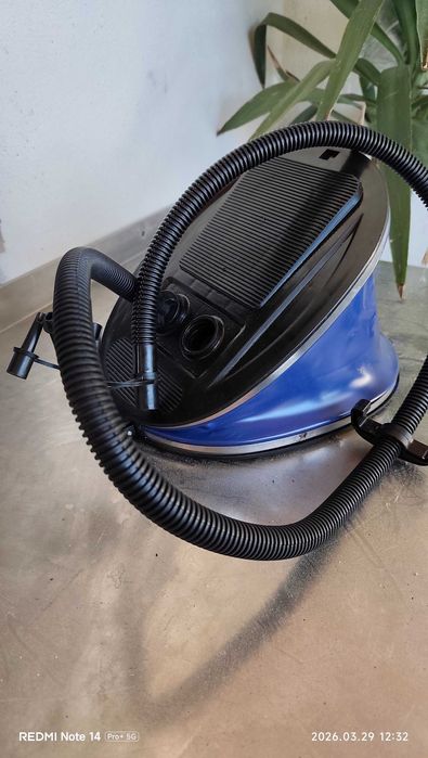 Bomba manual para insufláveis