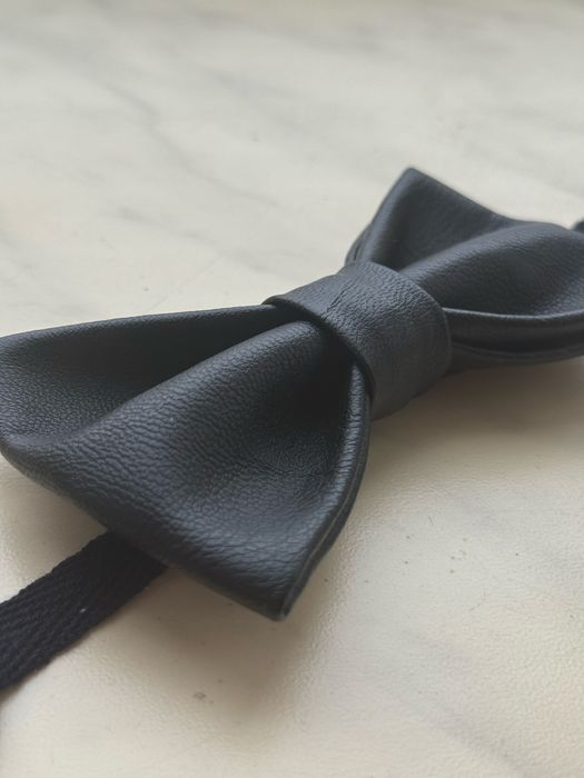 Краватка метелик , шкіро зам