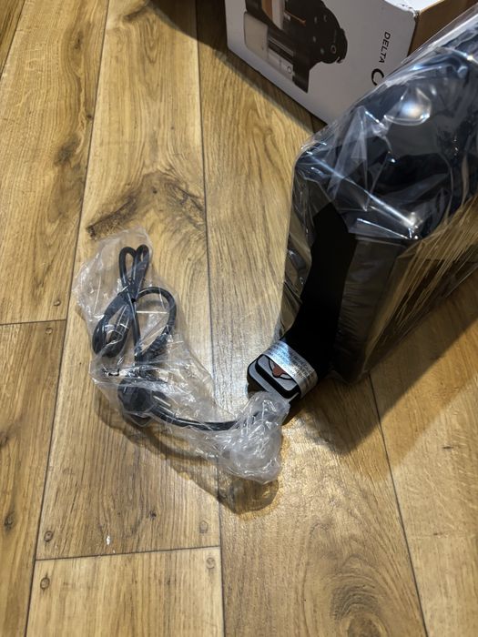 Ekspres do kawy Delta Q Mini MilkQool – NOWY