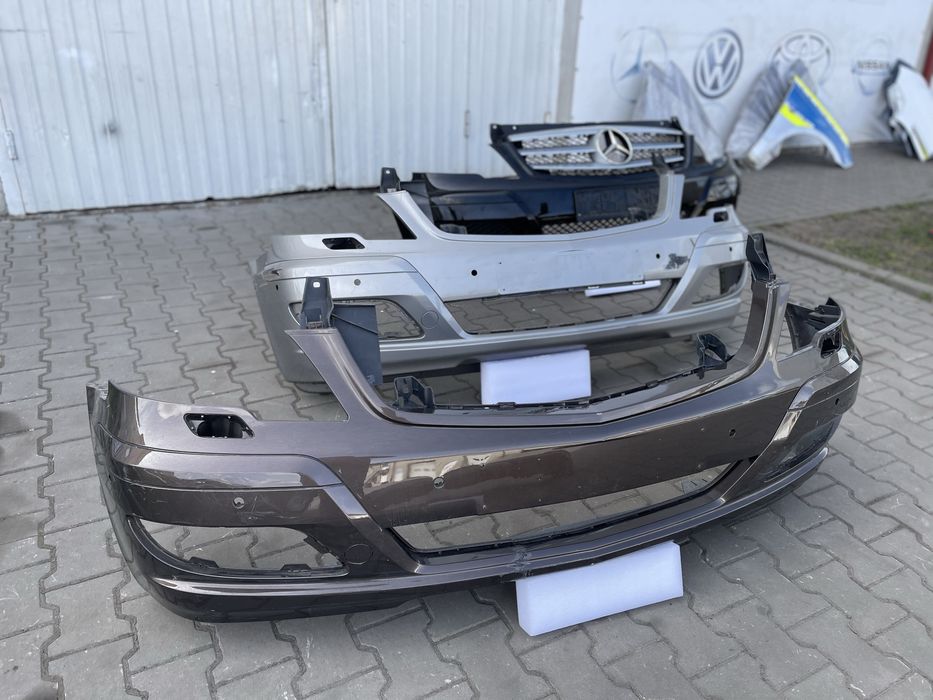 Бампер решітка віто віано Mercedes Vito 639 Viano w447 розборка