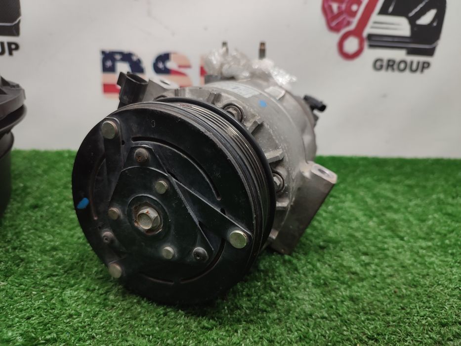 Компрессор кондиціонера Форд Ескейп 2021 mk4 Ford escape