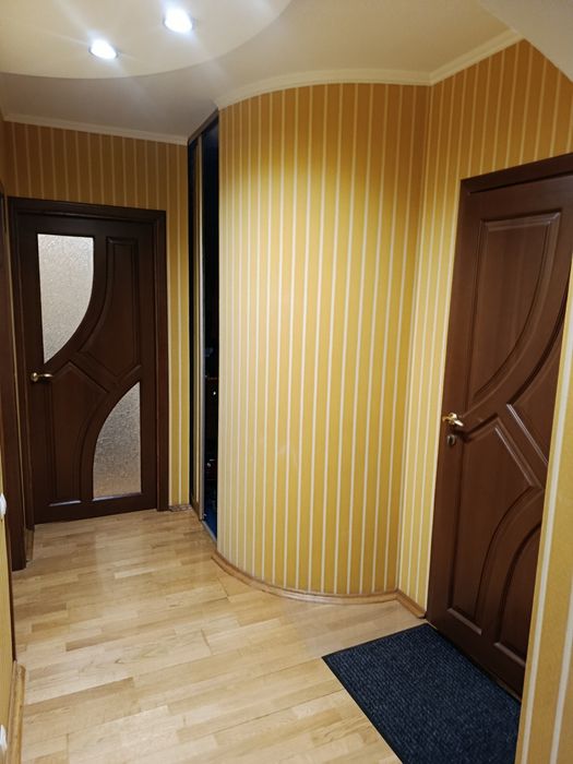 Продам квартиру 2кімнатна