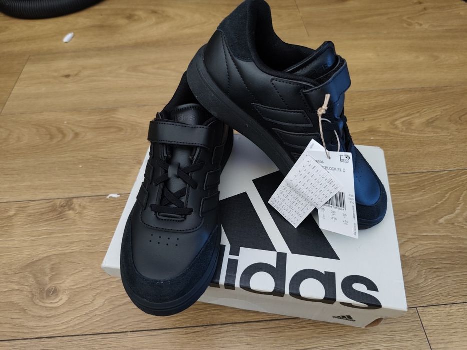 Buty adidas unisex rozmiar 35 nowe