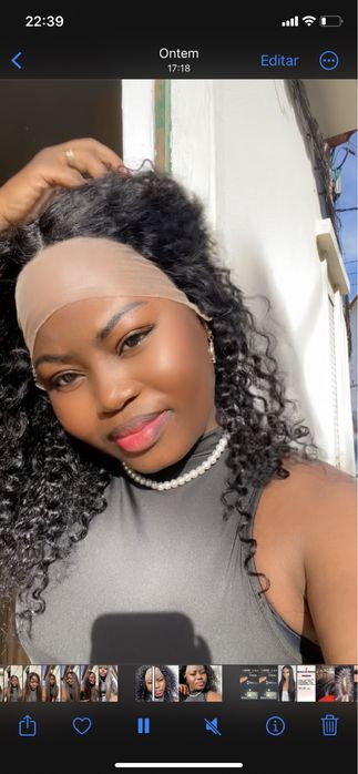 Peruca cacheada (de lace front T orelha a orelha)