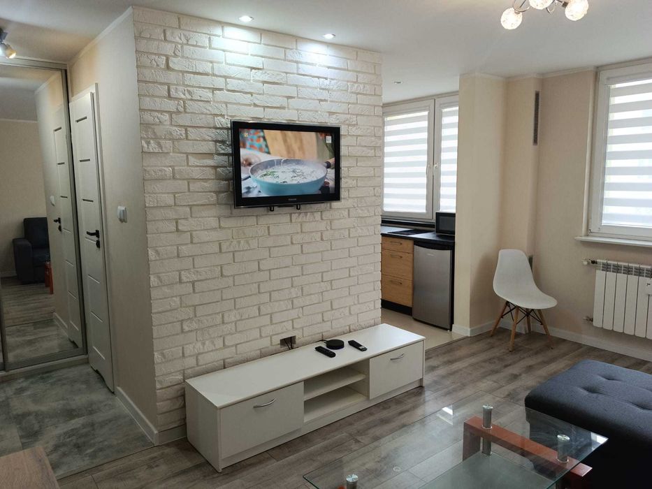 Wynajem mieszkania na doby , krótkoterminowo , centrum, klimatyzacja