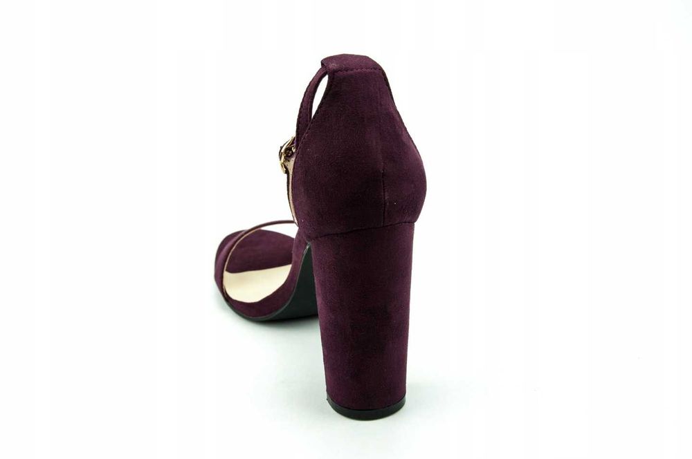 Buty Glamorous Sandały na obcasie r.40 Wada