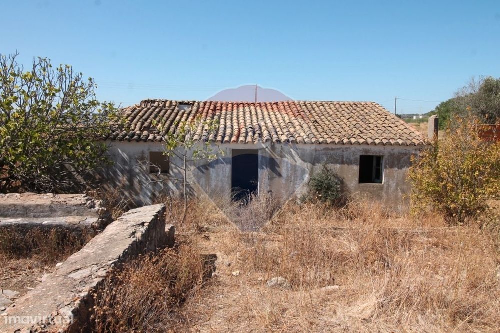 Moradia T2 para venda