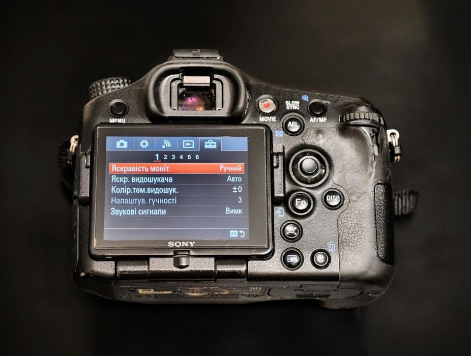 Sony SLT-A77 II (A77M2) + подарунок