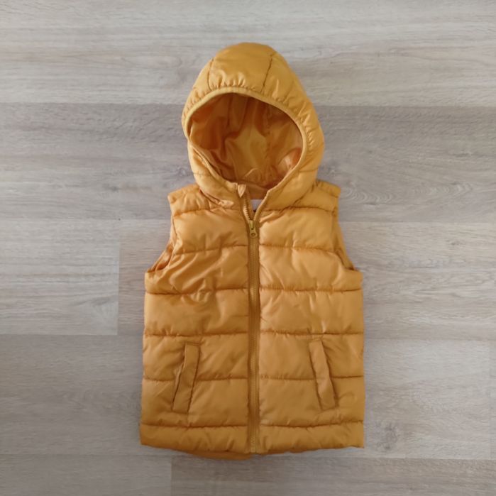 Жилет стьобаний з каптуром безрукавка жилетка