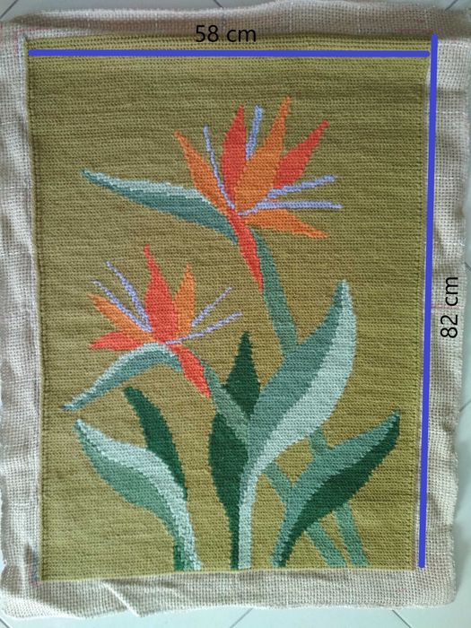 4 Quadros arraiolos com temática flores 60€ cada