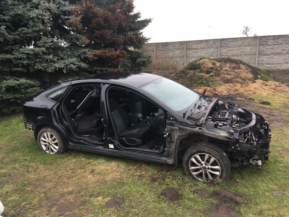 FORD MONDEO MK4 MK4 Szyba Czołowa Przednia Przód GRZANA  stan bdb