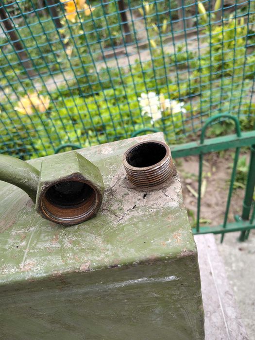 Канистра 20л. металическая