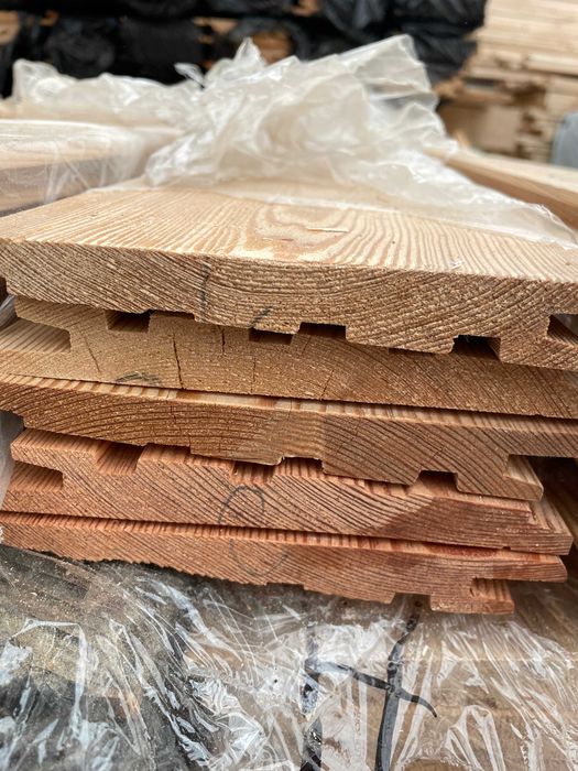 AB Boazeria, podbtika, deska elewacyjna Klin 21x145 modrzew