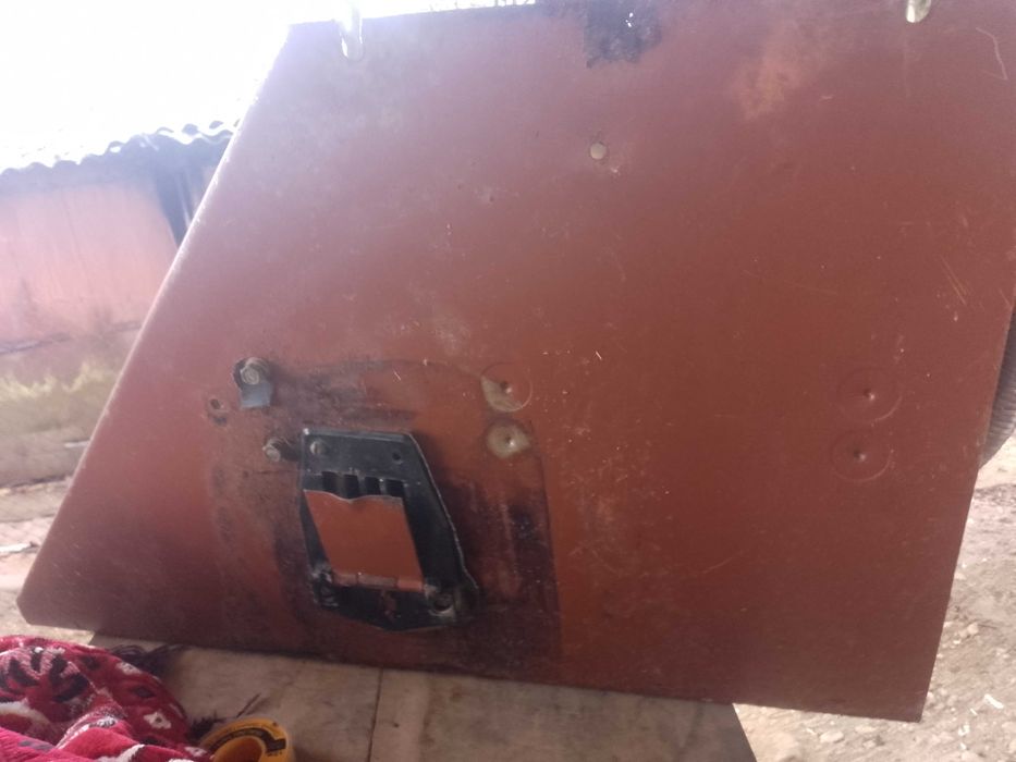 Продам Печку для трактора т-25  і обігрівач можливий обмін на грузи