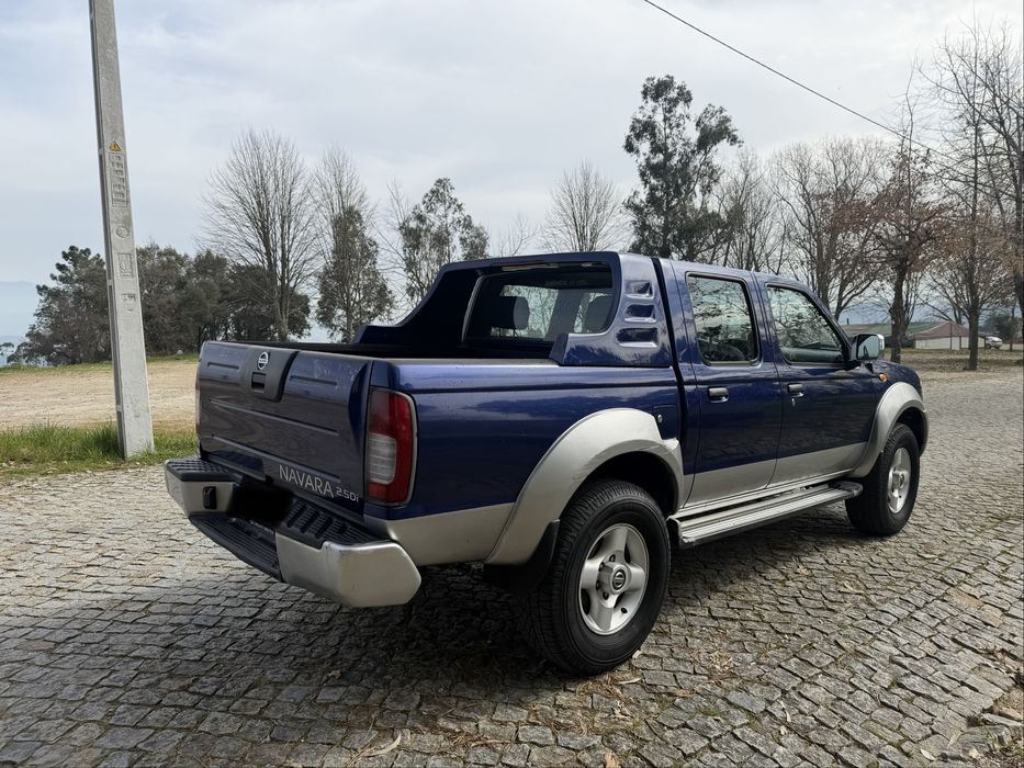 Nissan Navara 4x2 2003