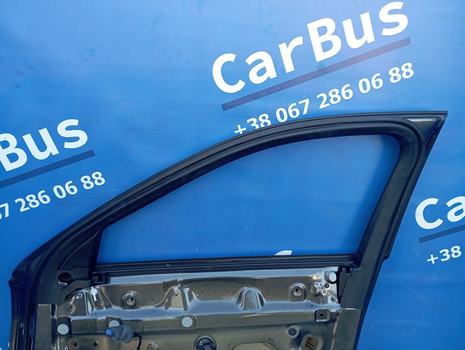 Двері праві Audi E Tron передні Двери Дверь правая Ауди T Трон а tron