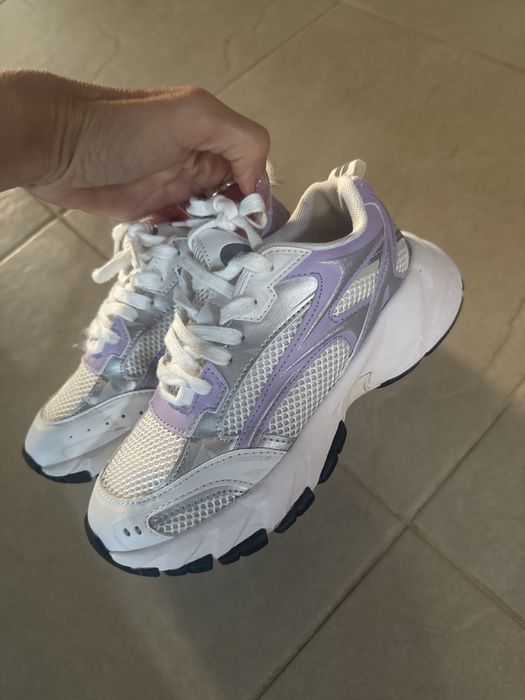 Кроссовки 34 Zara