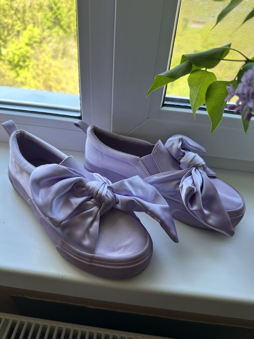 Макасіни h&m