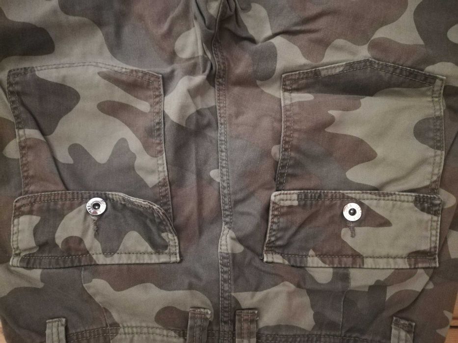 Spodnie damskie  płócienne Bershka Cargo melanż kaki 32 nowe