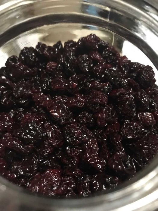 Домашні цукати (в’ялена черешня, груша)