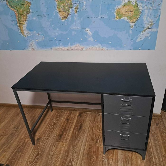 Biurko do nauki z szufladami