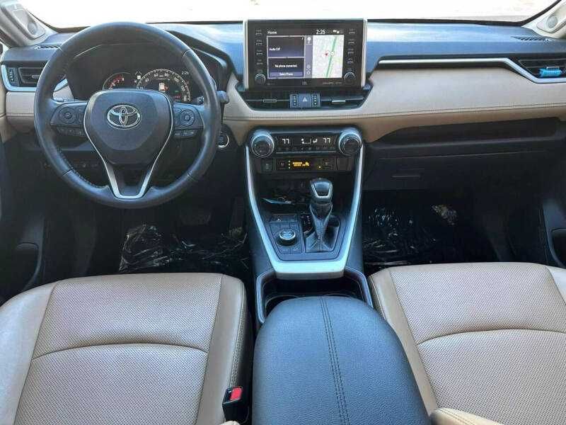 2020 Toyota RAV4