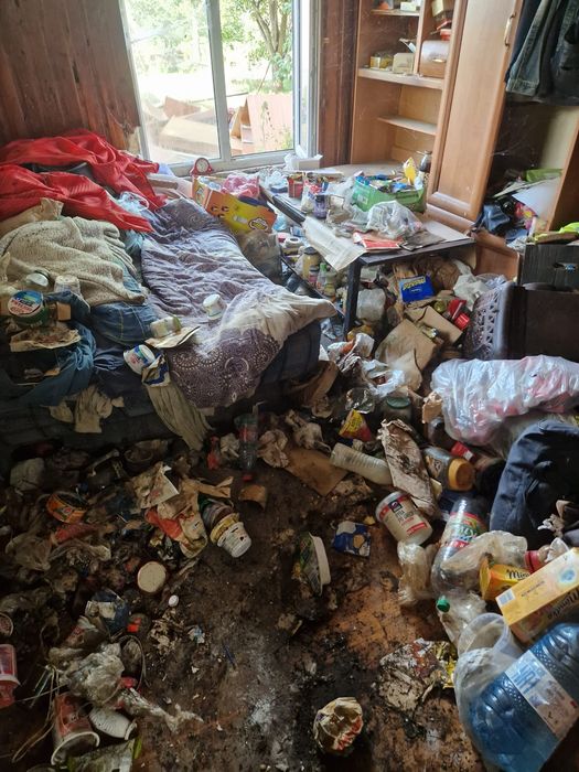 Wywóz Śmieci , Opróżnianie mieszkań