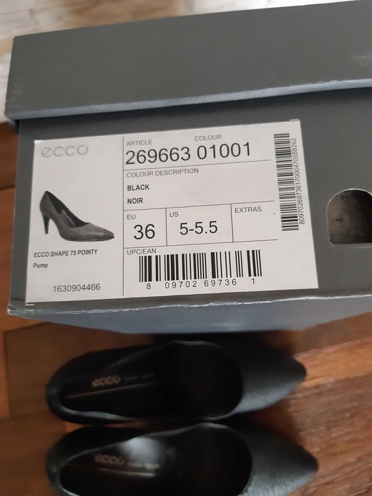 Czółenka Ecco, nowe