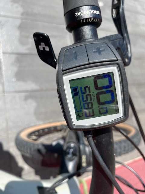 Bicicleta Eletrica CUBE
