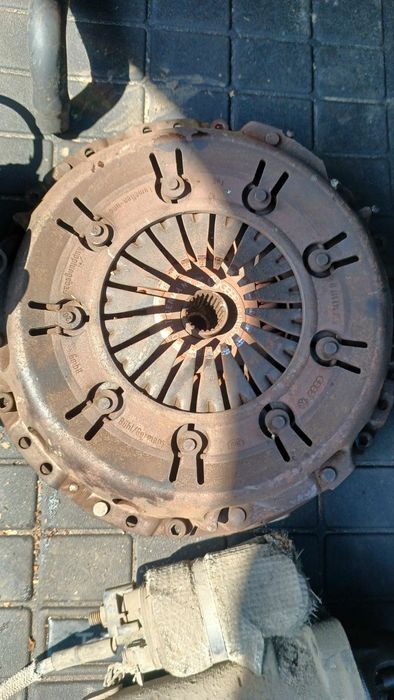 форснка кронштейн ауди AUDI 80 90 100