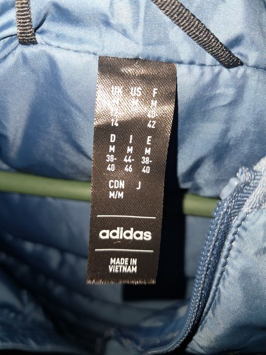 Пуховик Adadas terrex. НОВИЙ. Розмір M
