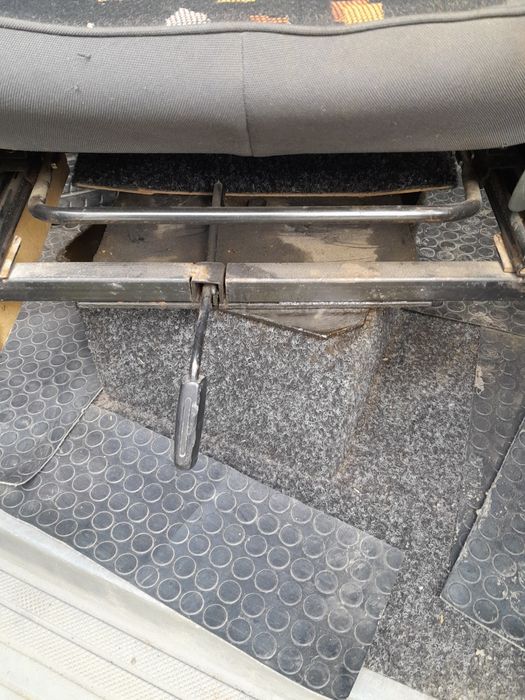 Сидіння до мікроавтобуса