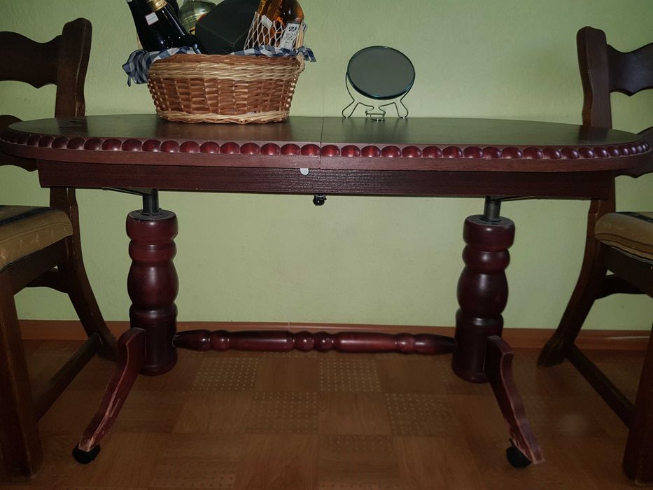 стіл (червоне дерево) з підйомним механізмом