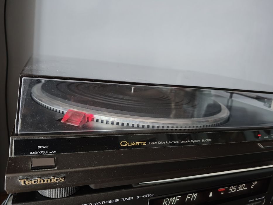 Gramofon Technics QD22