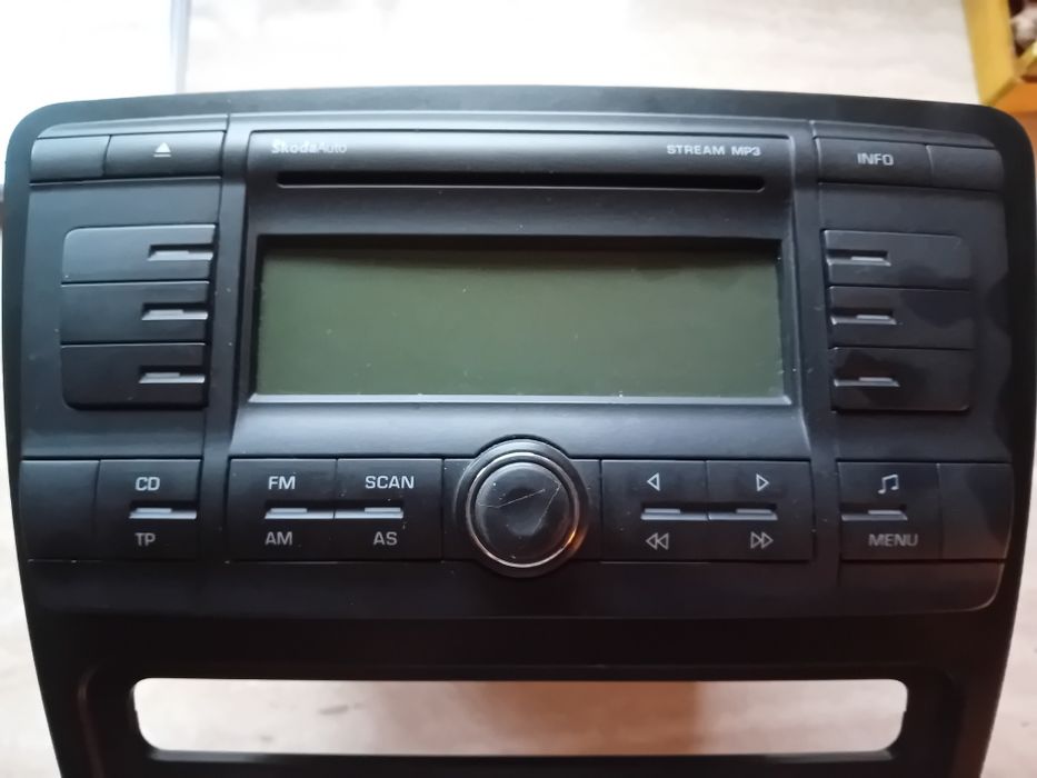 Radio Skoda oktawia 2